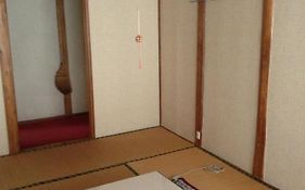 宮坂屋